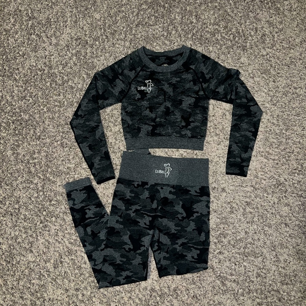 LuBella Run With Me Workout Set. Size Medium.